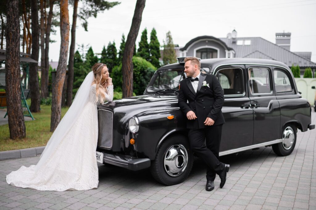 Role of Chauffeur Services in UAE Weddings & Events