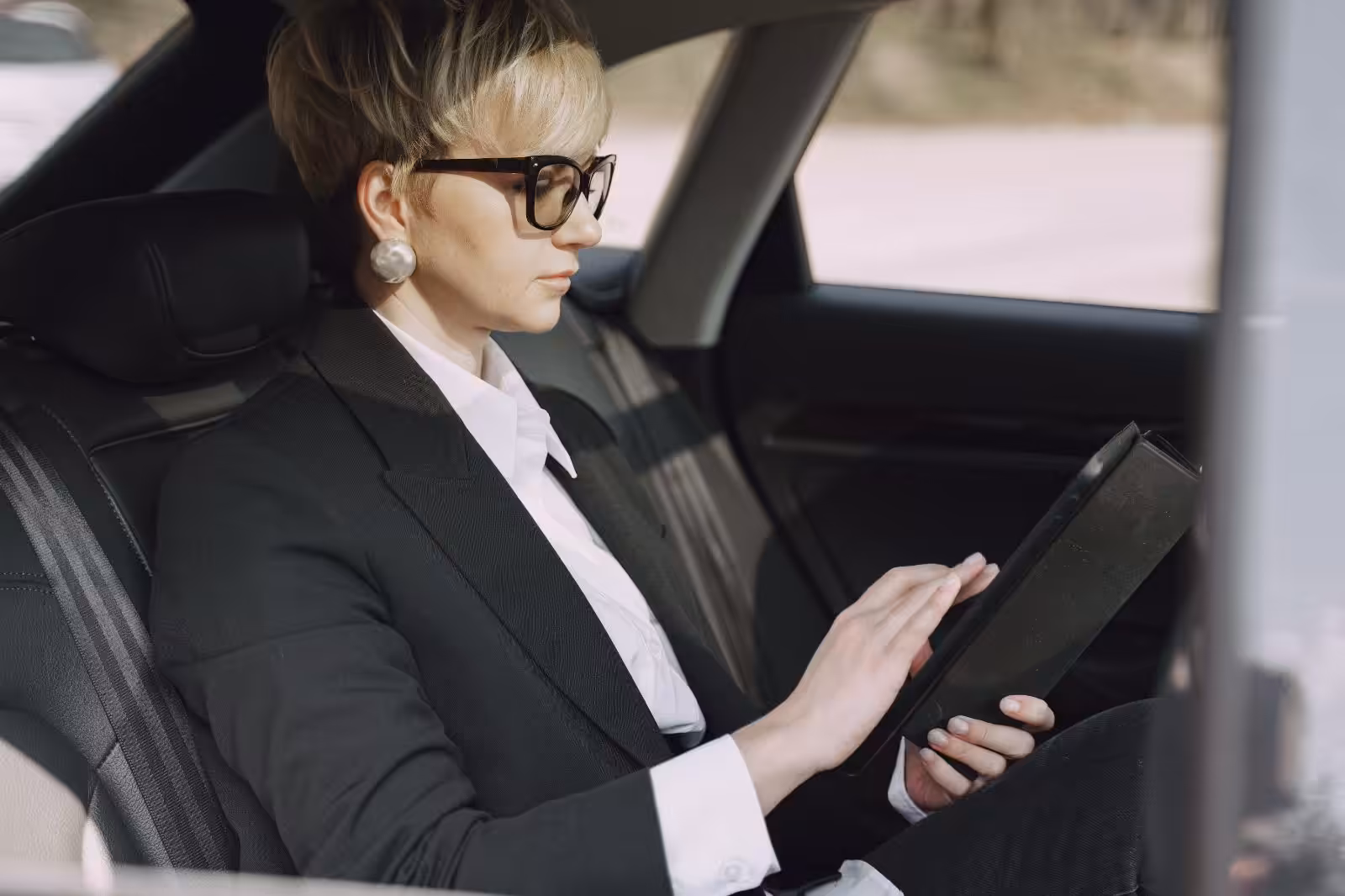 Luxury Chauffeur Services for Mega Events in UAE 2025