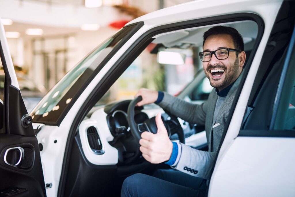 10 Reasons to Hire a Chauffeur Service in Dubai