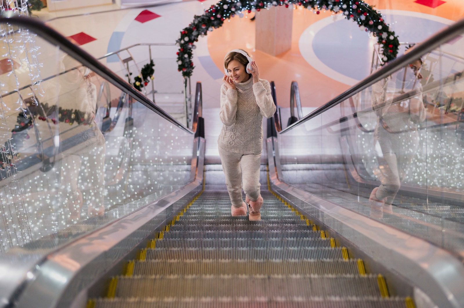 Top 10 Must-Visit Shopping Destinations in Dubai 2025