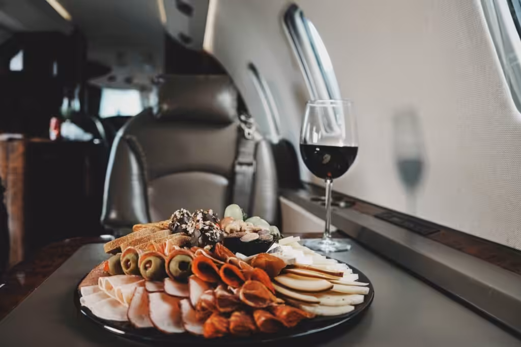 Best Airline Food in 2025: Sky-High Culinary Delights