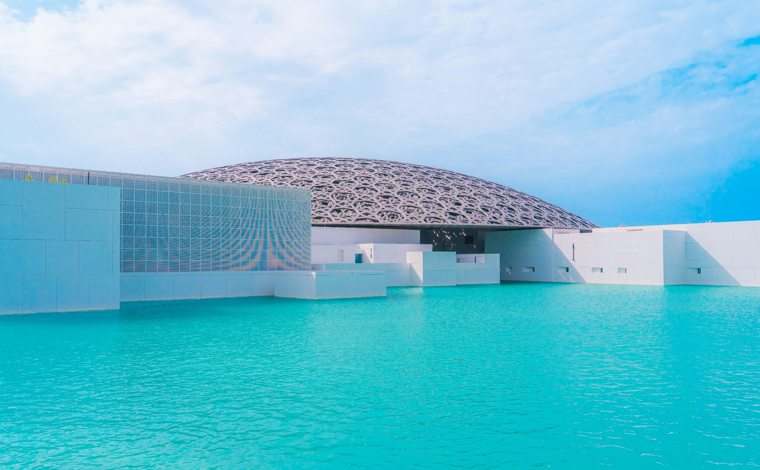 Top 10 Most Visited Places in Abu Dhabi