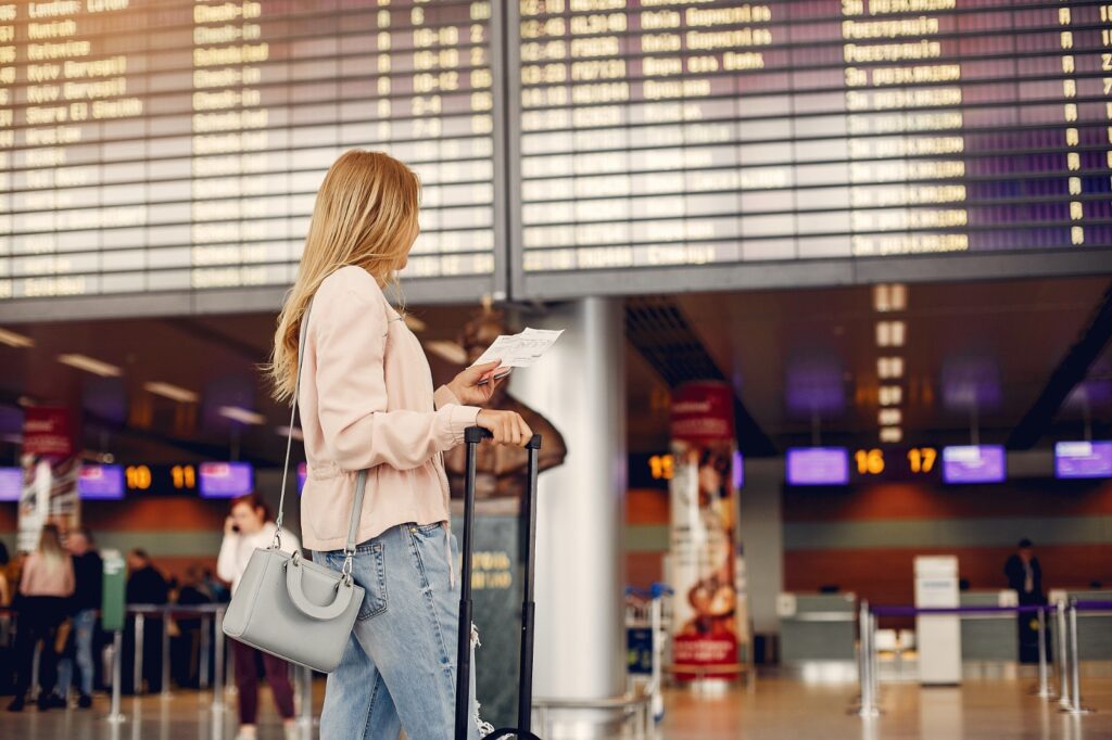 Hire a Chauffeur in Bur Dubai: Luxury Travel
