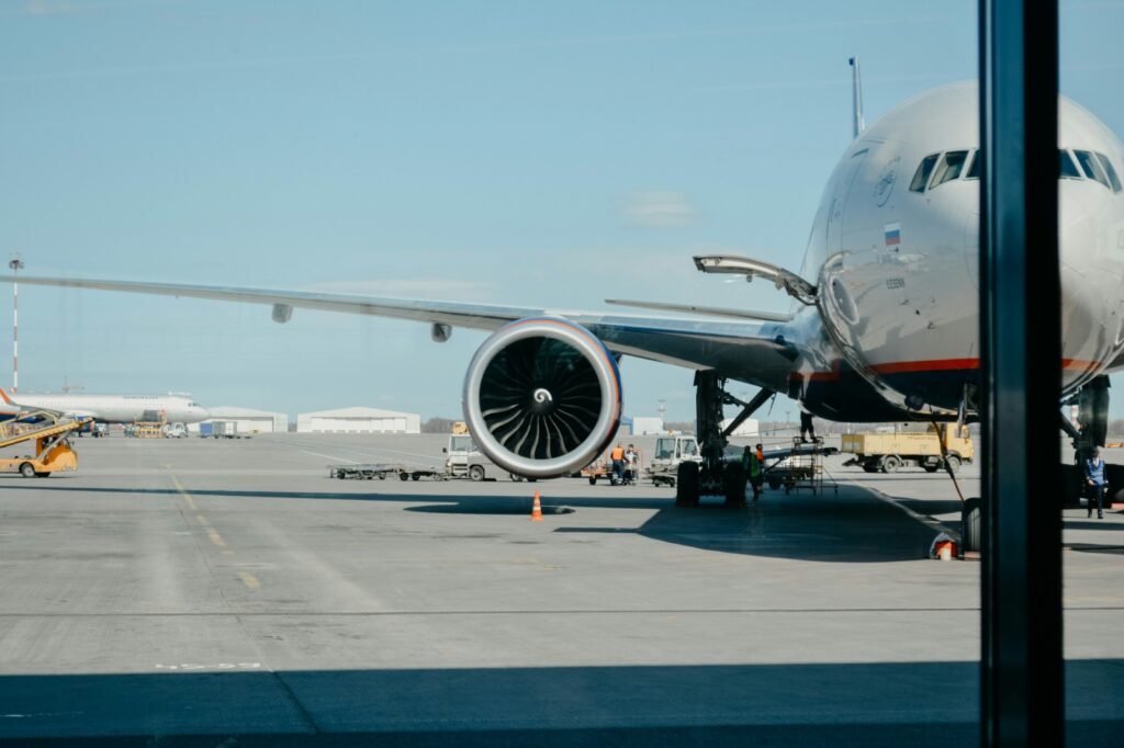 UAE Aviation's Economic Impact and Global Role