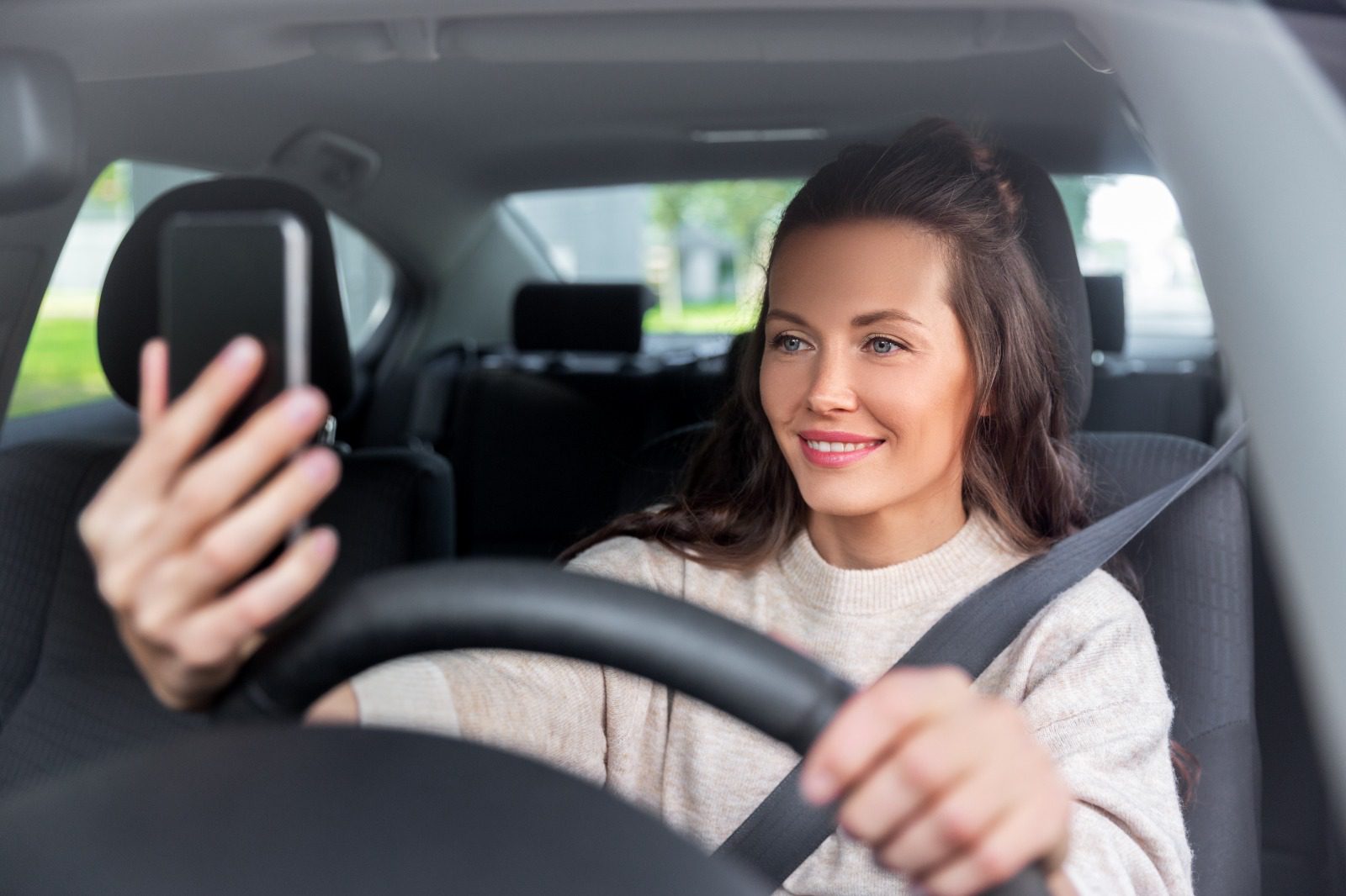 Self-Drive Rental vs Chauffeur Service in the UAE