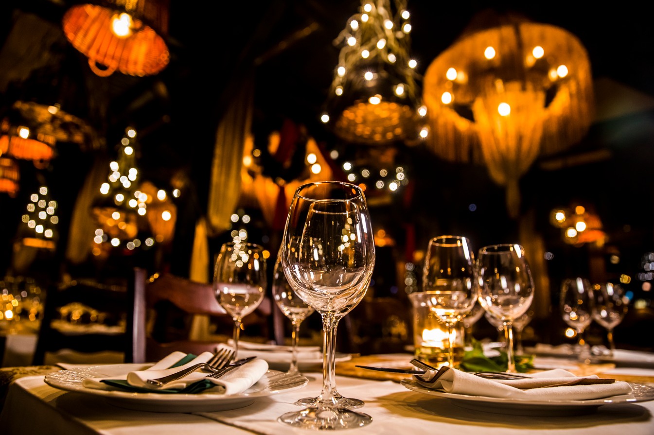 Luxury Chauffeur to Ossiano Evening in Dubai