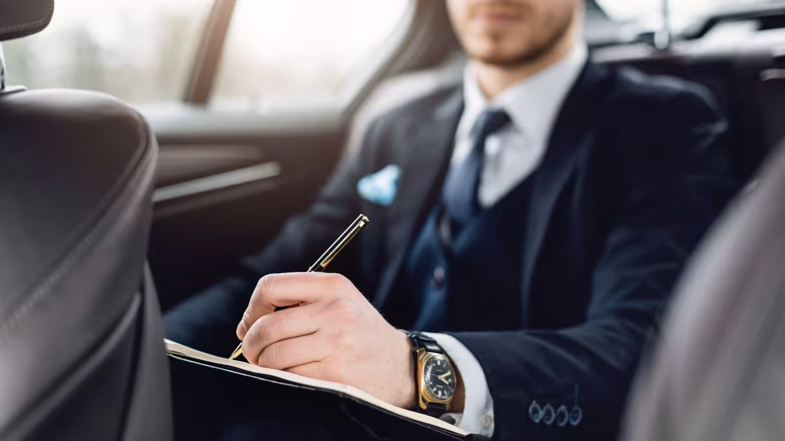 Iconic Luxury Vehicles in Dubai 2026 | Riderzone