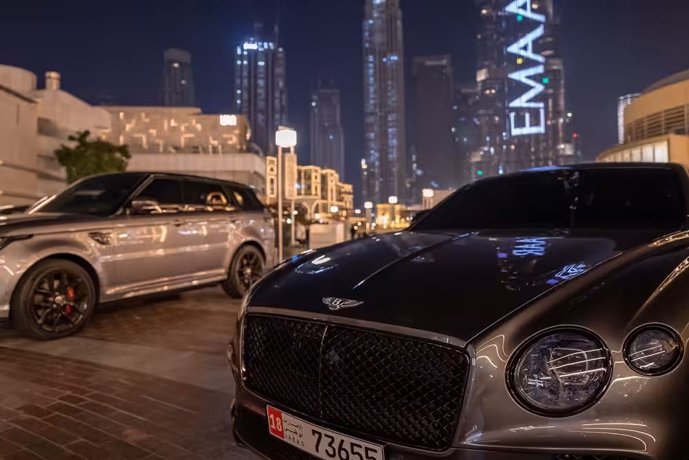 Hire a Chauffeur in Emaar Beachfront Dubai: 2026 Guide