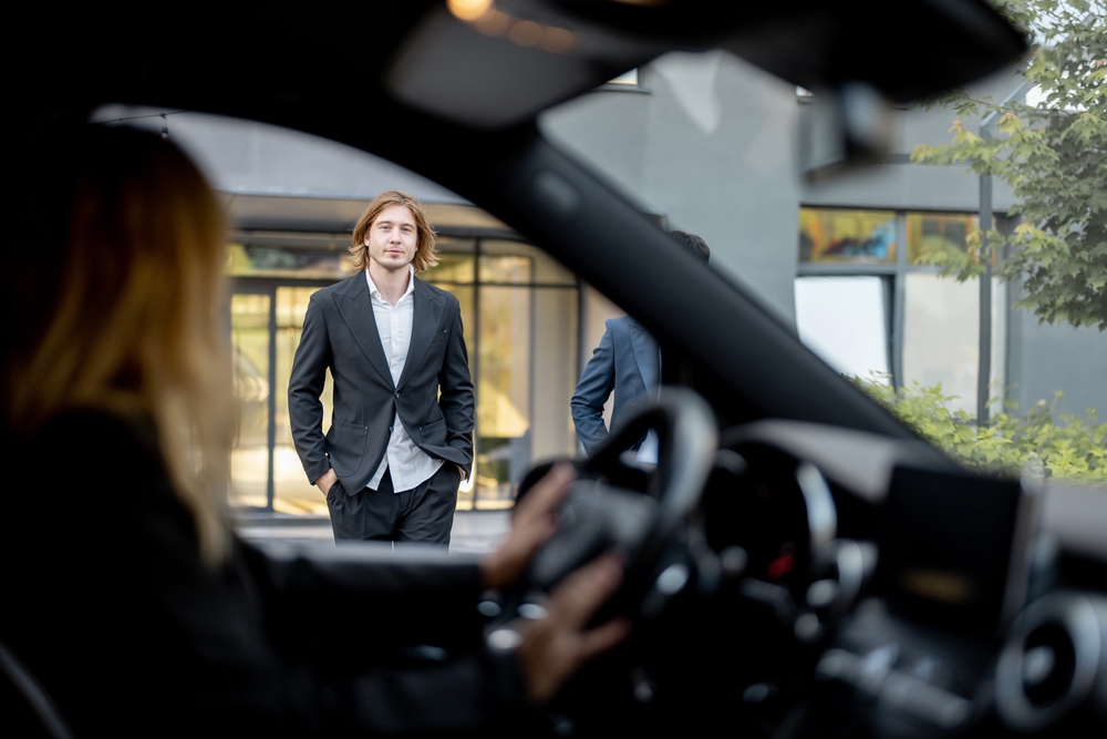 The Shift Toward Sustainable Luxury Mobility in Dubai